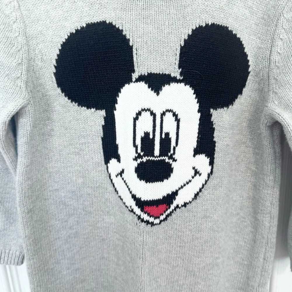 GAP adorable gray